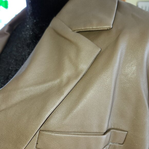 25094/95/96 NWOT White Birch Black Label Faux/Vegan Leather Crop Jacket Brown - Picture 5 of 15